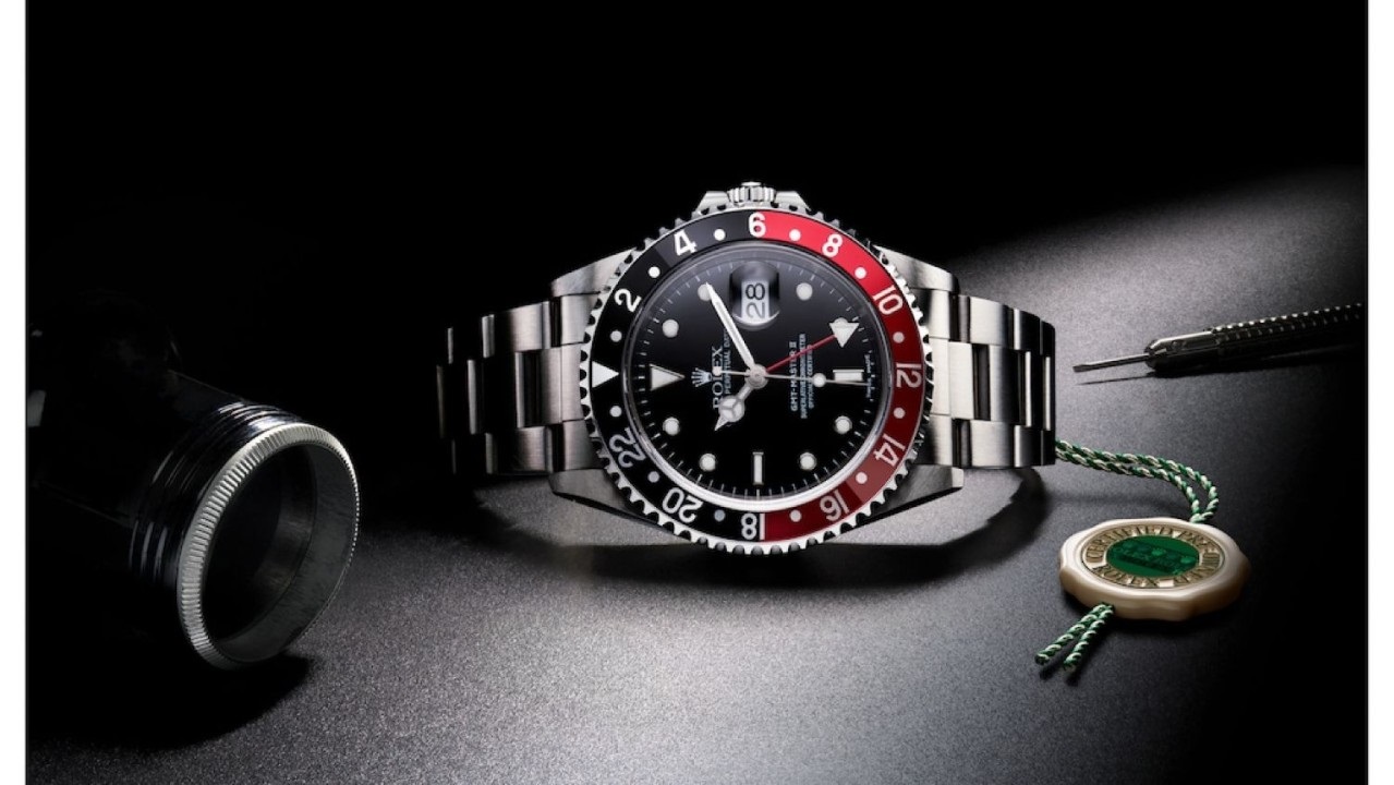 The Timeless Charm of Rolex Oyster: Why Every Watch Enthusiast Needs One
